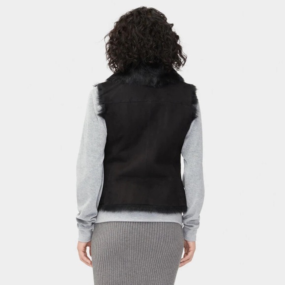 UGG Renee Tosacana Black Shearling Reversible Vest - Picture 6 of 9